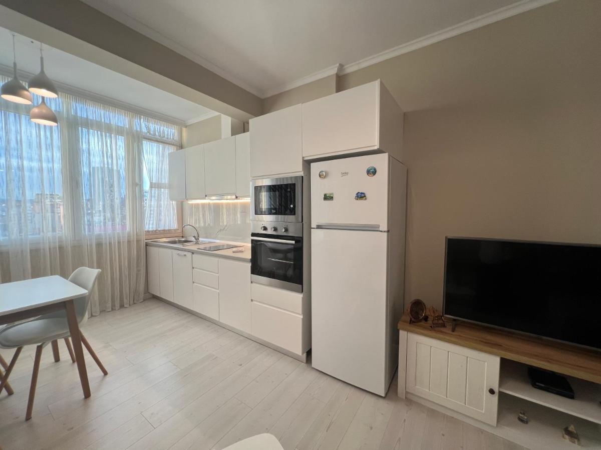 Grand New Bazaar Apartment Тирана Екстериор снимка