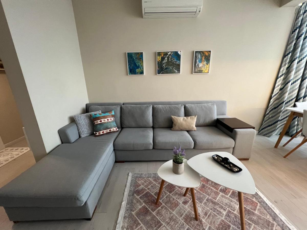 Grand New Bazaar Apartment Тирана Екстериор снимка